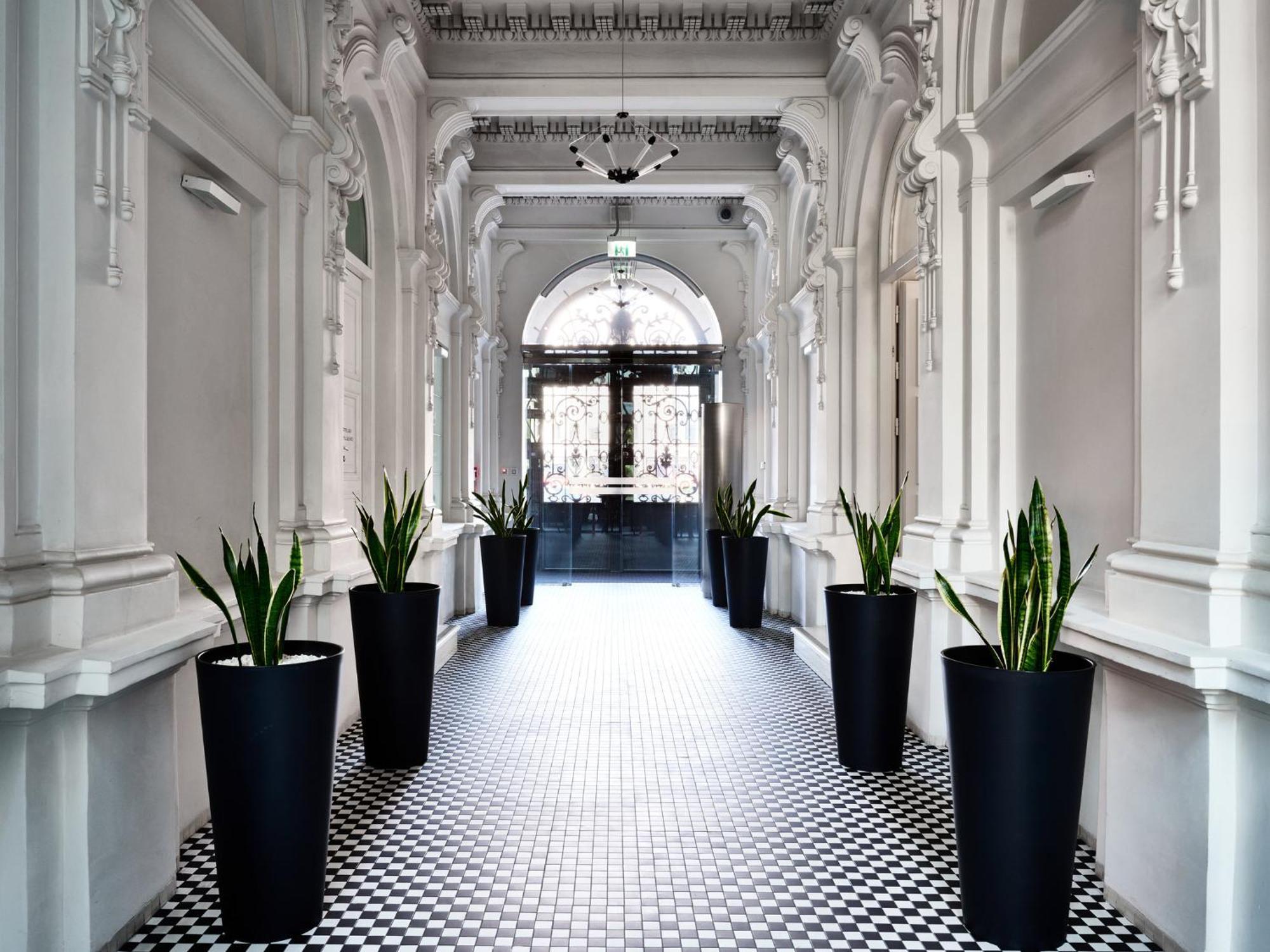 Hotel Indigo Warsaw Nowy Swiat By Ihg Dış mekan fotoğraf